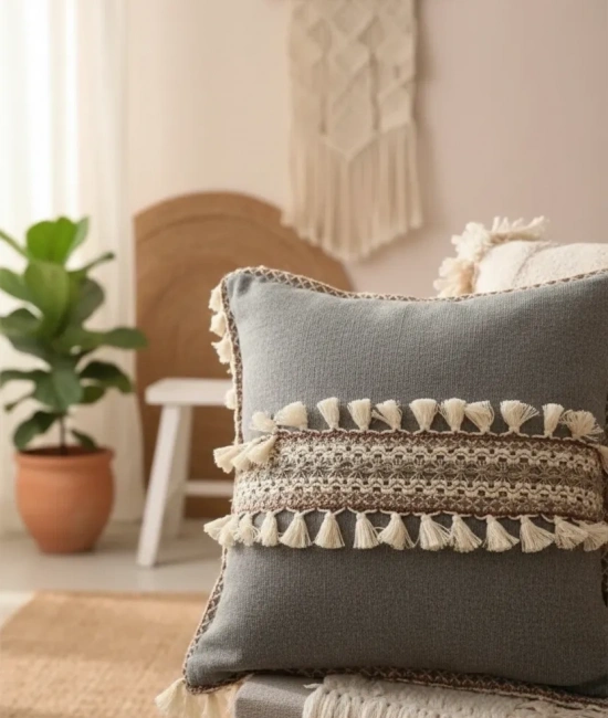 Antrasit Şeritli Ponponlu Kırlent 2 Adet Kırlent Kılıfı(43x43)