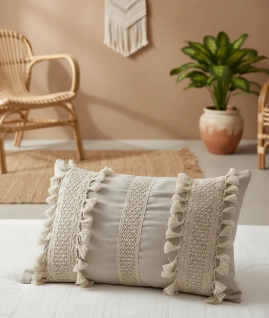 Ham Keten Üç Dantelli Ponponlu Kırlent 2 Adet Kırlent Kılıfı