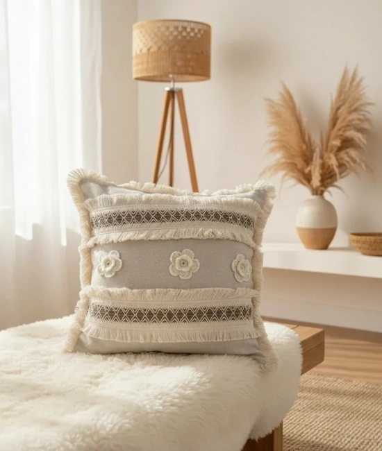 Kalın Dantel Püsküllü ve Motifli Keten Krem Kırlent 2 Adet Kırlent Kılıfı (43 x 43)