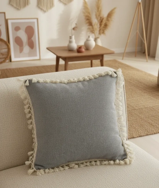 Gri Antrasit Ponponlu Kırlent 2 Adet Kırlent Kılıfı (43 x 43)