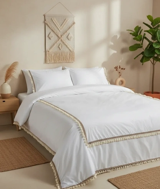 Beyaz Ponponlu %100 Pamuk Tek Kişilik Nevresim Takımı