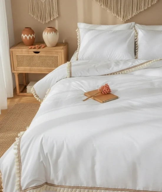 Beyaz Ponponlu %100 Pamuk Tek Kişilik Nevresim Takımı