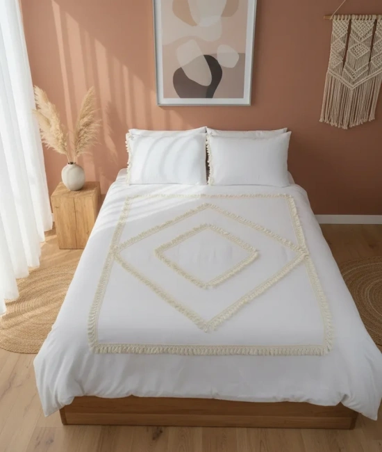 Beyaz Pamuk Keten Tek Kişilik Mozaik Ponponlu (yedek Yastıklı) Nevresim Takımı