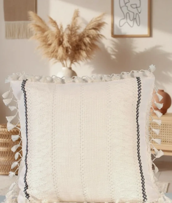 Özel Tasarım Runner Dantelli Keten Krem Kırlent 2 Adet Kırlent Kılıfı (43 x 43)