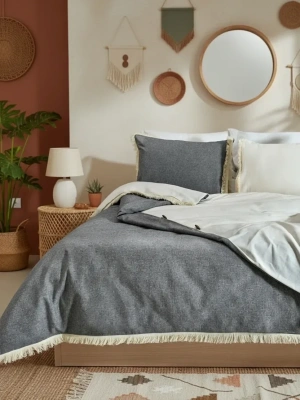 Çift Renkli Püsküllü (Antrasit - Krem) Keten Çift Kişilik Nevresim Takımı