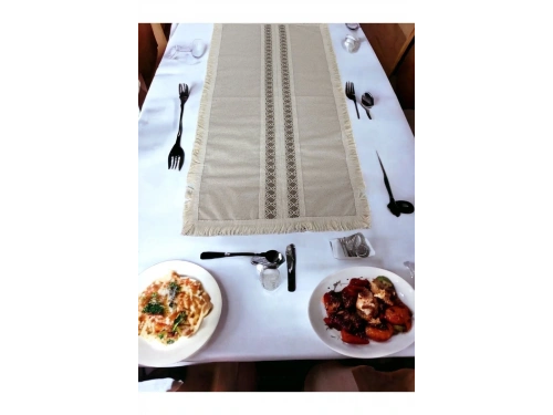 Püsküllü Ara Dantelli Runner (40 x 80) Tekli