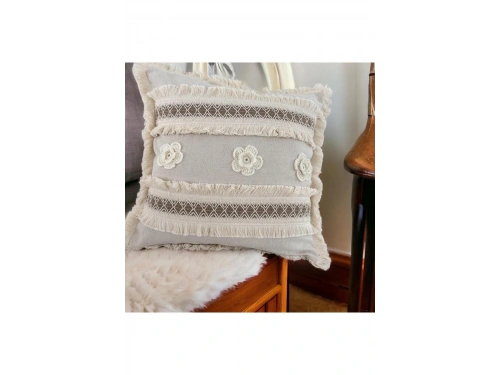 Kalın Dantel Püsküllü ve Motifli Keten Krem Kırlent Kırlent Kılıfı (43 x 43)