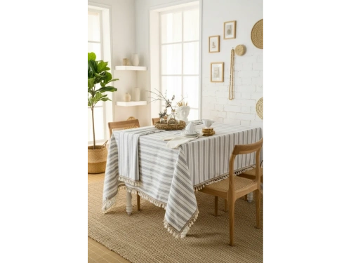 Çizgili Gri Şeritli Ponponlu Masa Örtüsü