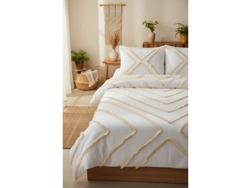 Beyaz Pamuk Keten Çoklu Püsküllü Çift Kişilik Nevresim Takımı (2 Yedek Yastıklı)
