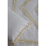 Beyaz Pamuk Keten Tek Kişilik Mozaik Ponponlu (yedek Yastıklı) Nevresim Takımı