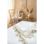 Beyaz Keten Ham Ponponlu Masa Örtüsü