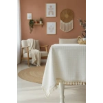 DESENLİ Krem Ponponlu Masa Örtüsü