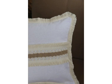 Beyaz Kalın Dantel Kırlent Kırlent Kılıfı 43 X 43