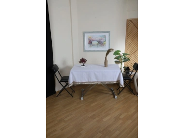 Beyaz Pamuk Keten Şerit Ponponlu Masa Örtüsü