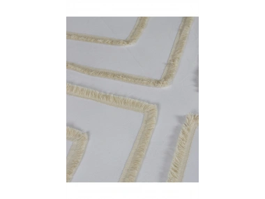 Beyaz Pamuk Keten Çoklu Püsküllü Çift Kişilik Nevresim Takımı (2 Yedek Yastıklı)