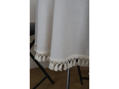 Beyaz Pamuk Keten Yuvarlak Ham Ponponlu Masa Örtüsü