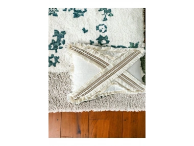 Çapraz Çoklu Püsküllü Keten Krem Kırlent Kırlent Kılıfı (35 x 55)