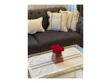 Püsküllü Ara Dantelli Runner (40 x 80) Tekli