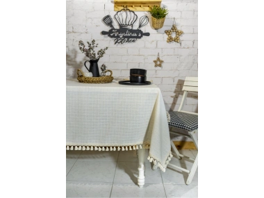 DESENLİ Krem Ponponlu Masa Örtüsü