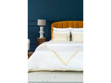 BATTAL Boy Beyaz Keten Çoklu Püsküllü Nevresim Seti