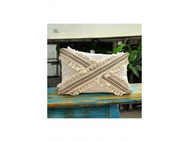 Ham Keten Krem Çapraz Kahve Dantelli Ponponlu Kırlent Kırlent Kılılfı  (35 x 55)