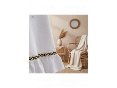 Beyaz Keten Özel Seri Fırfırlı Masa Örtüsü