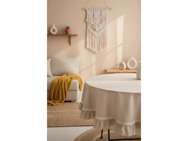 Bej Özel Seri Fırfırlı Masa Örtüsü