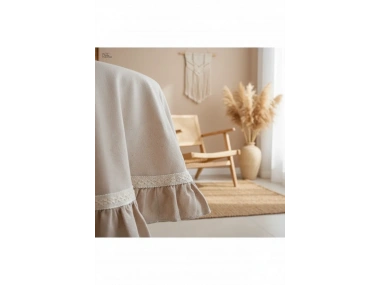 Bej Özel Seri Fırfırlı Masa Örtüsü