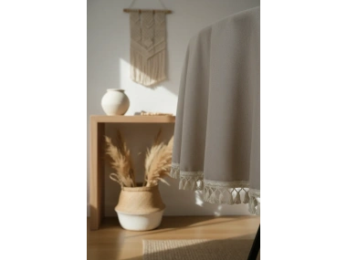 Bej Ham Ponponlu YUVARLAK Masa Örtüsü