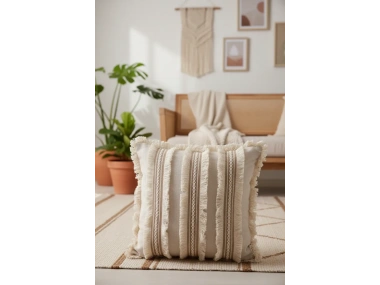 Üç Dantelli Püsküllü Ham Keten Krem Kırlent Kılıfı