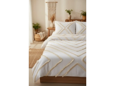 Beyaz Pamuk Keten Çoklu Püsküllü Çift Kişilik Nevresim Takımı (2 Yedek Yastıklı)