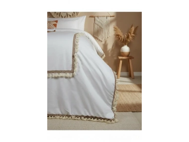 Beyaz Ponponlu %100 Pamuk Çift Kişilik Nevresim Takımı