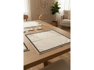 Organik Ham Keten Siyah Şeritli 6lı Ahşap Toka Hediyeli Peçete Takımı