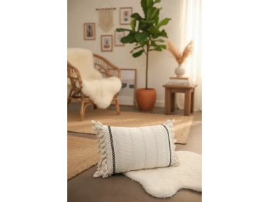 Özel Tasarım Runner Dantelli Keten Krem Kırlent Kılıfı 35x55