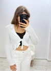 Yumoş Önden İpli Beyaz Ceket
