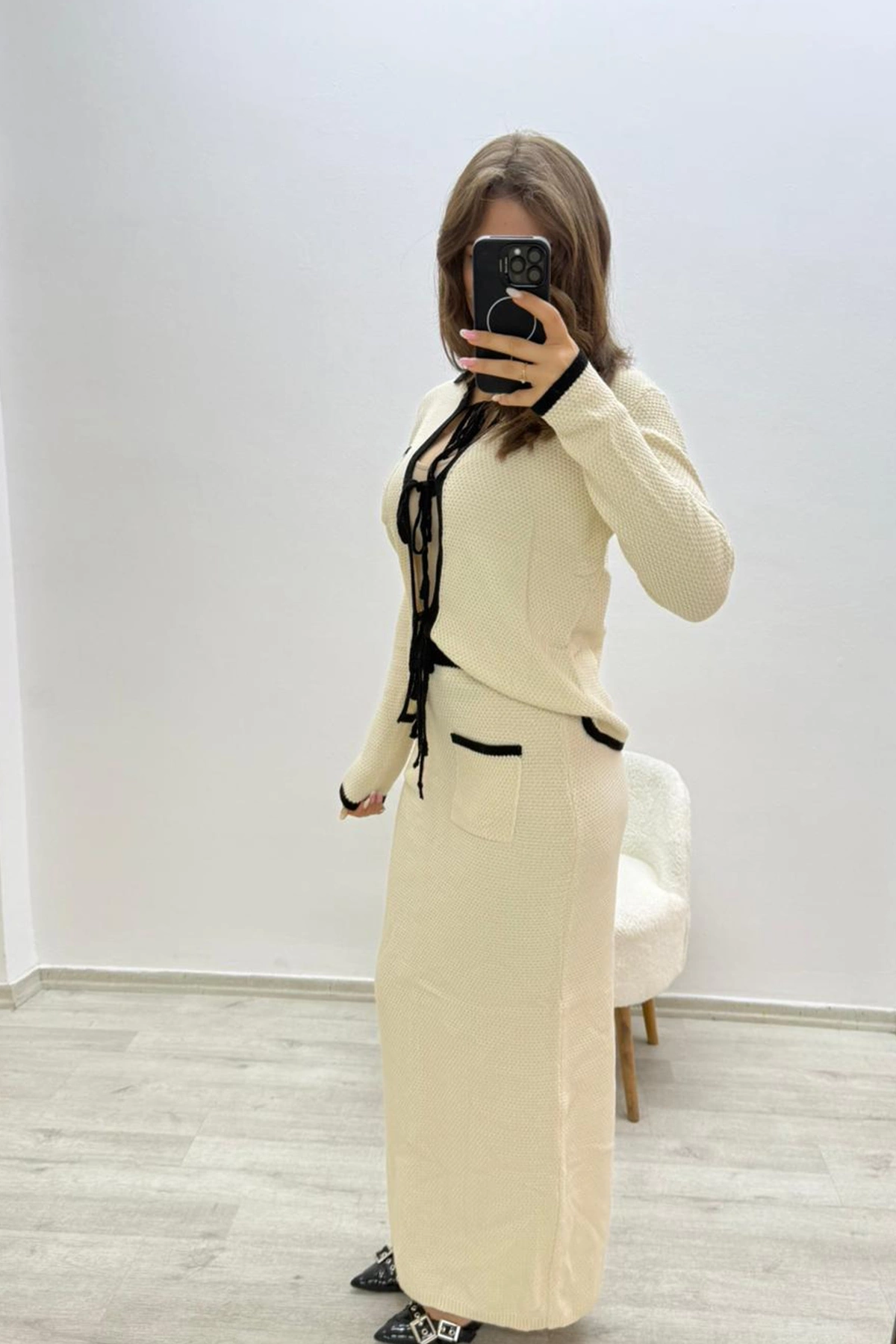 Alt Üst Beyaz İkili Etek Takımı