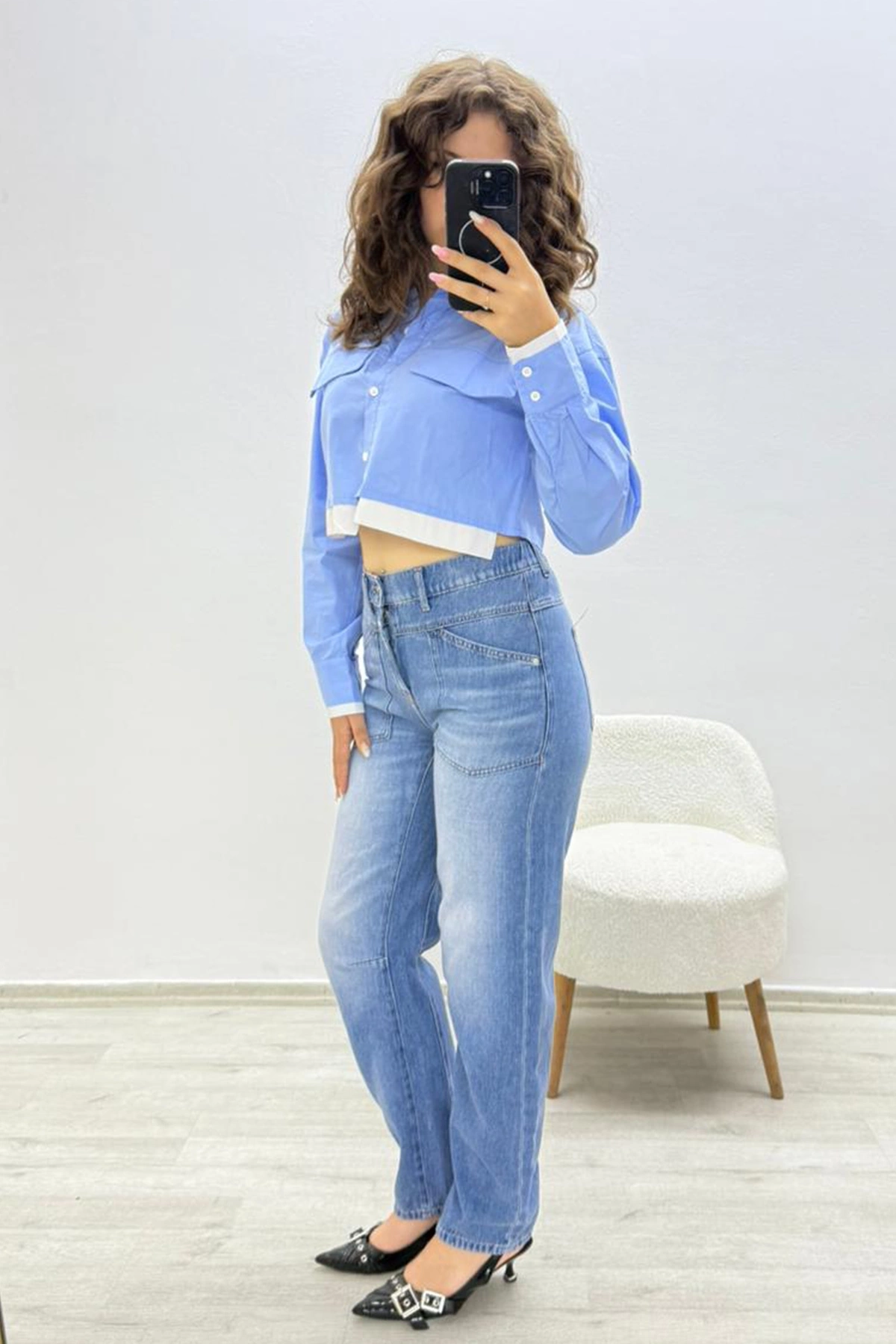 Cepli Geniş Paça Mavi Jean Pantolon