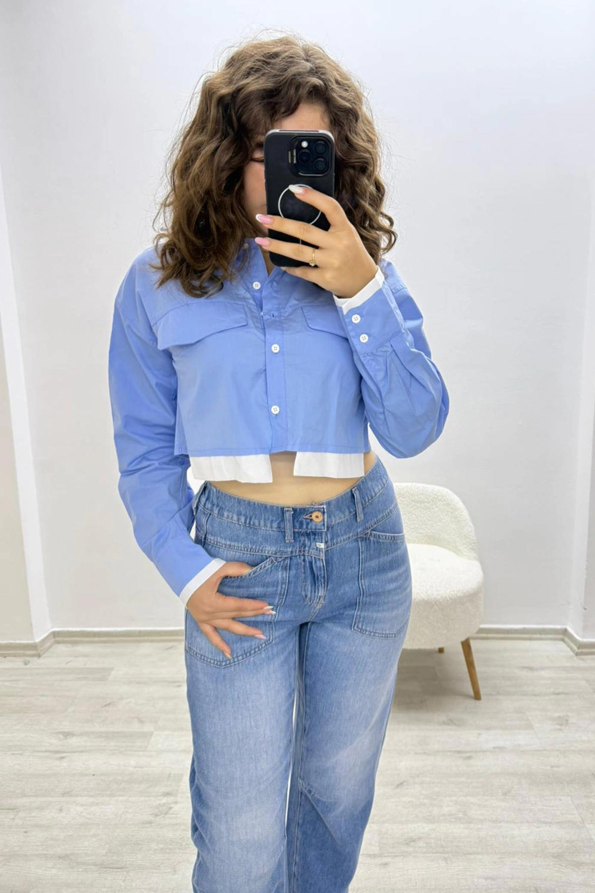 Cepli Geniş Paça Mavi Jean Pantolon