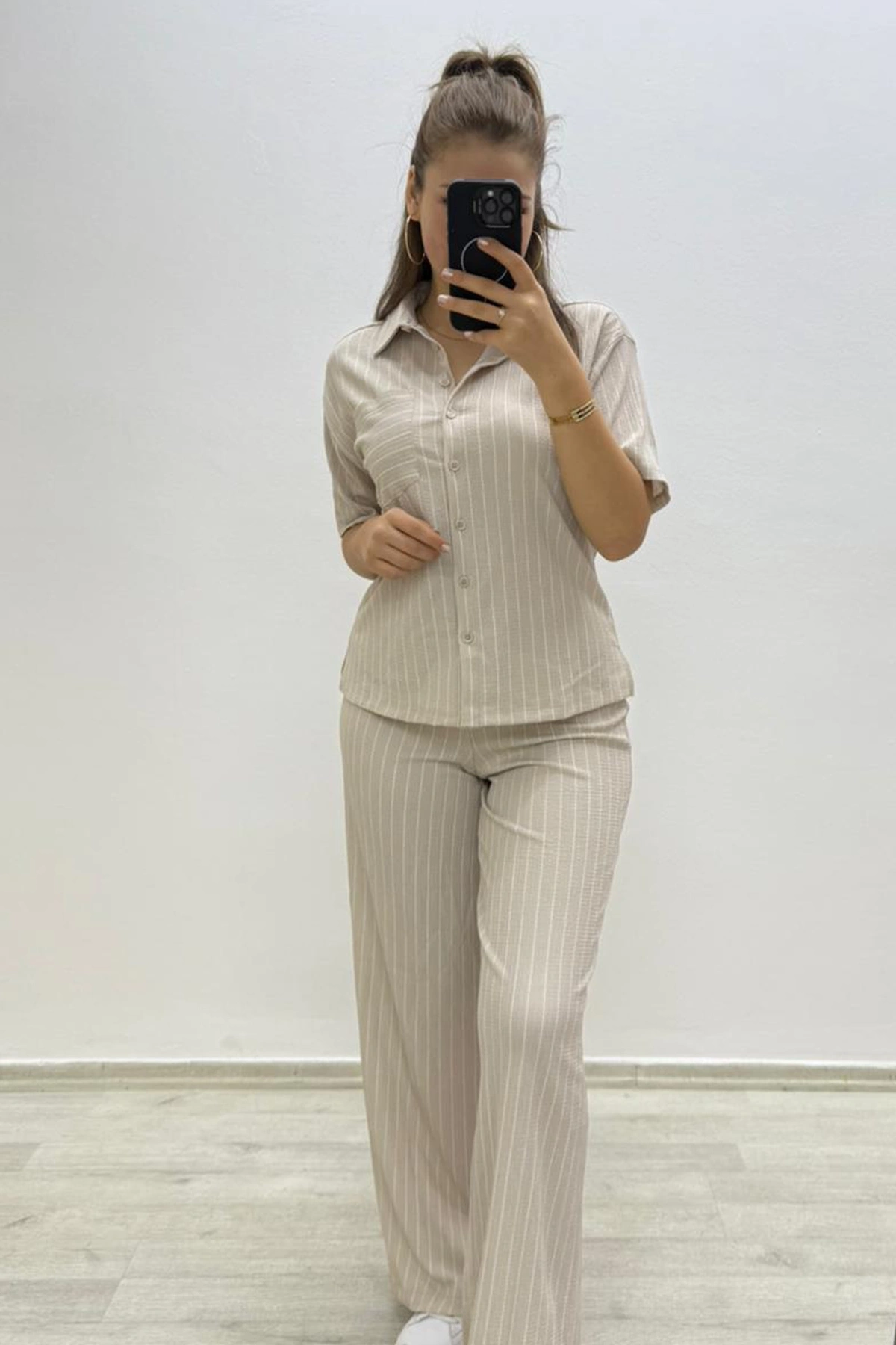 Çizgili Ekru Alt Üst Takım