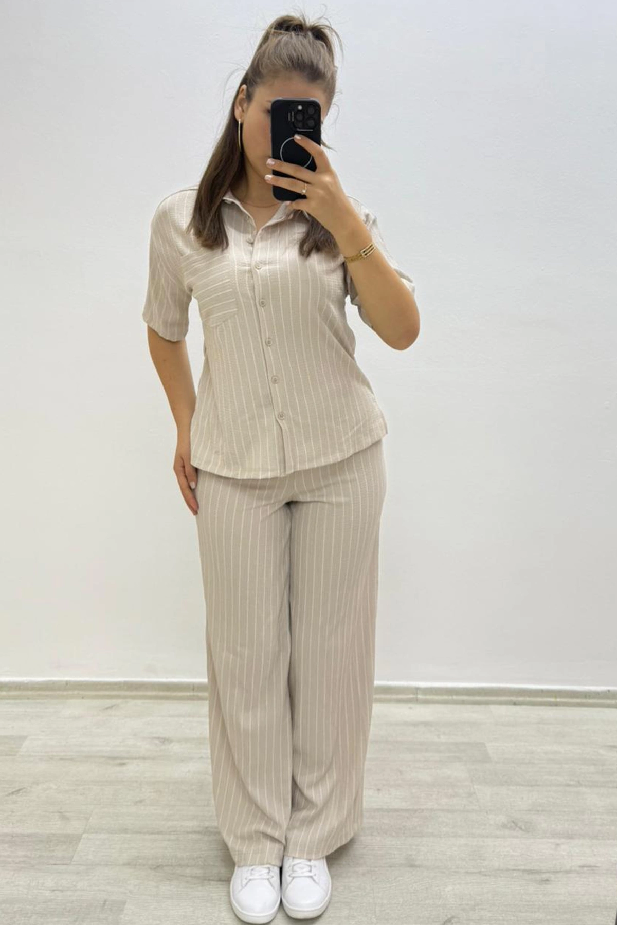 Çizgili Ekru Alt Üst Takım
