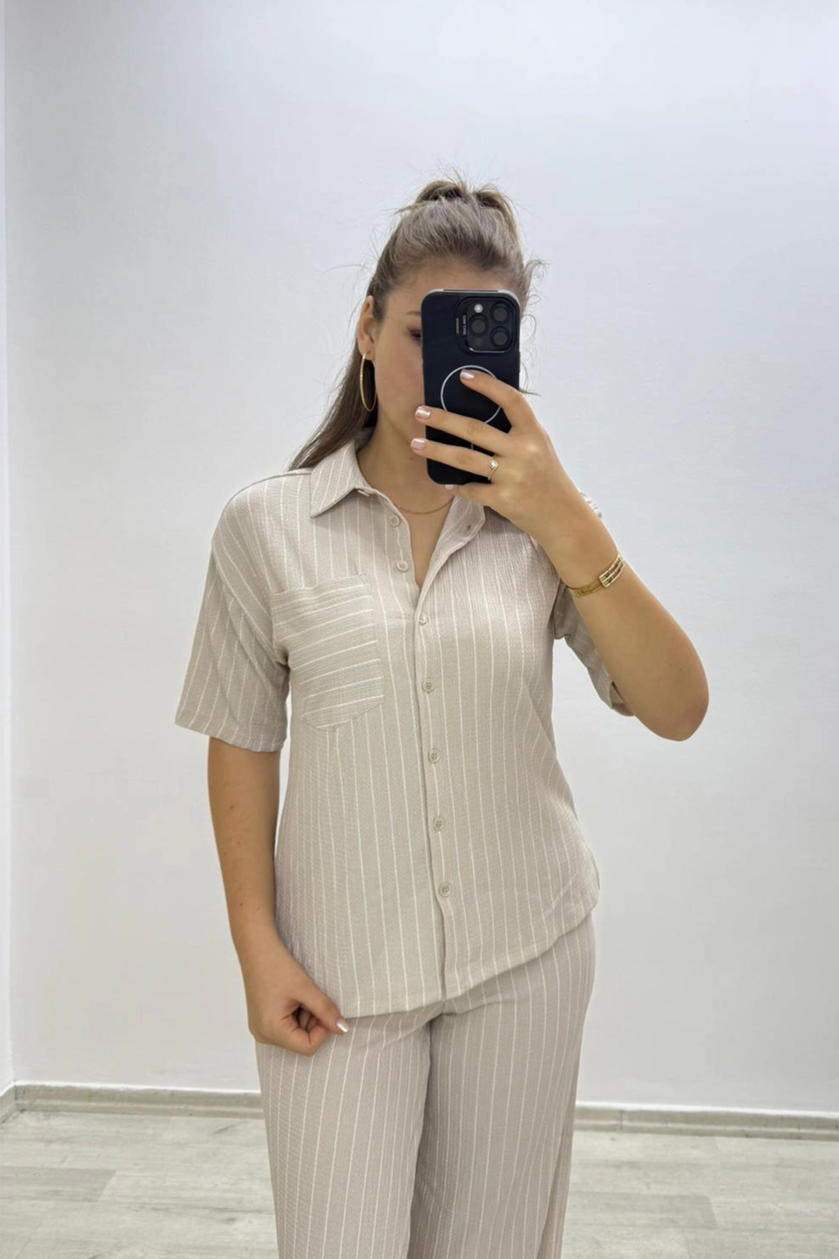 Çizgili Ekru Alt Üst Takım