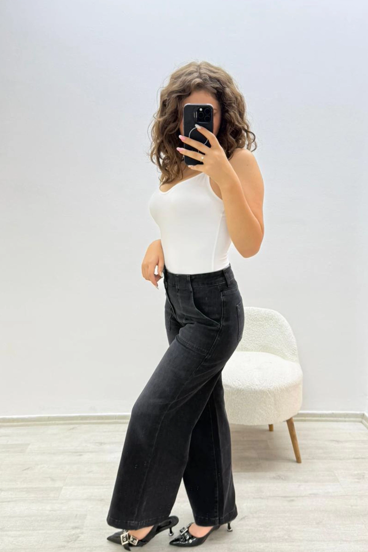 Geniş Paça Siyah Jean Pantolon