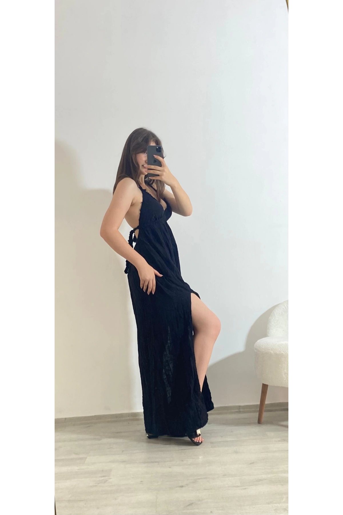 Askılı Yırtmaç Detaylı Yazlık Uzun Elbise Siyah