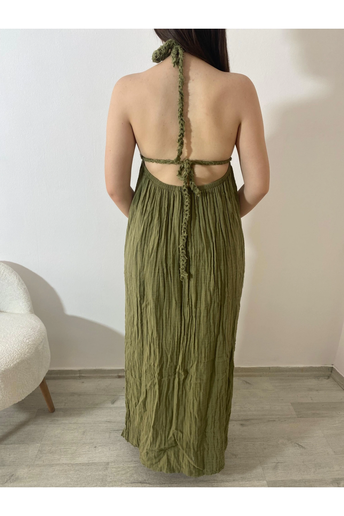 Askılı Yırtmaç Detaylı Yazlık Uzun Elbise Yeşil