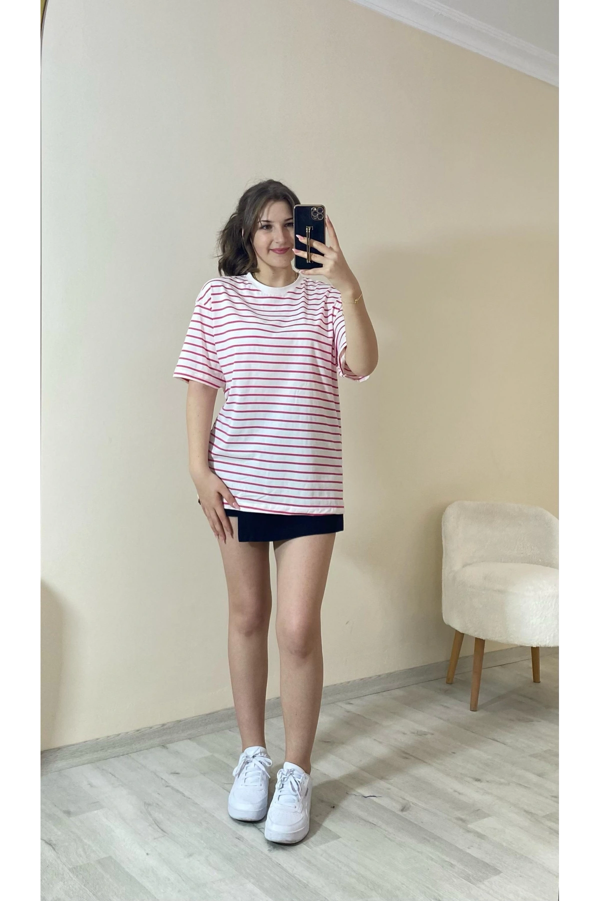 Pembe Çizgili Oversize Tişört