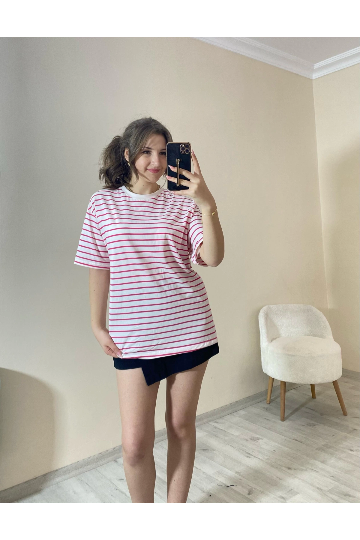 Pembe Çizgili Oversize Tişört