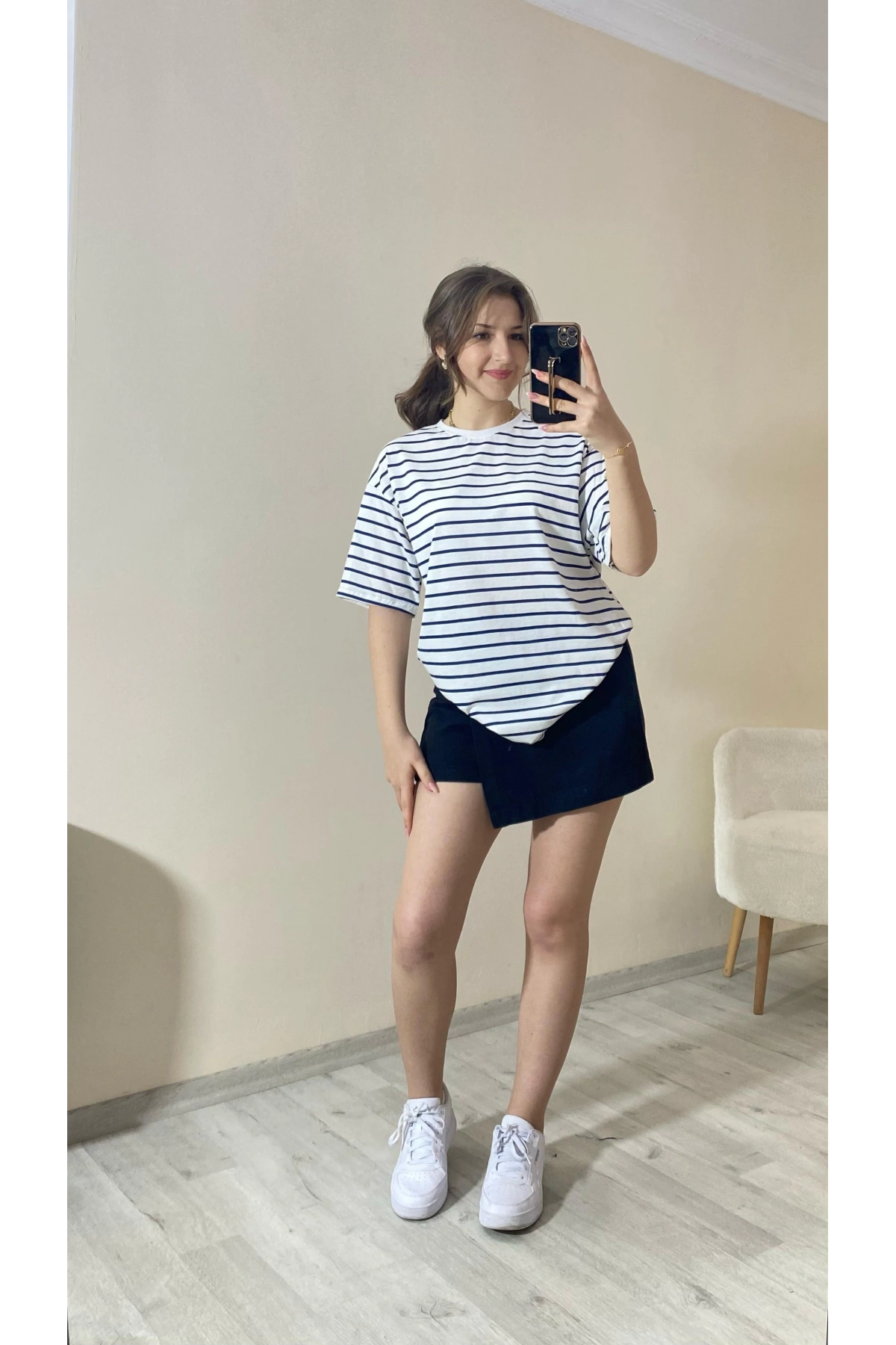 Siyah Çizgili Oversize Tişört