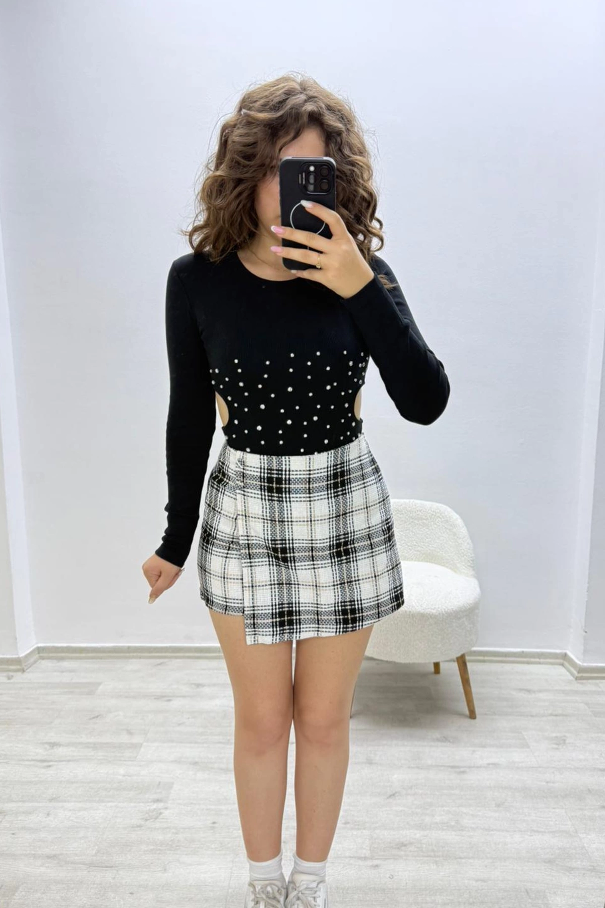 Siyah Taş İşlemeli Crop Bluz