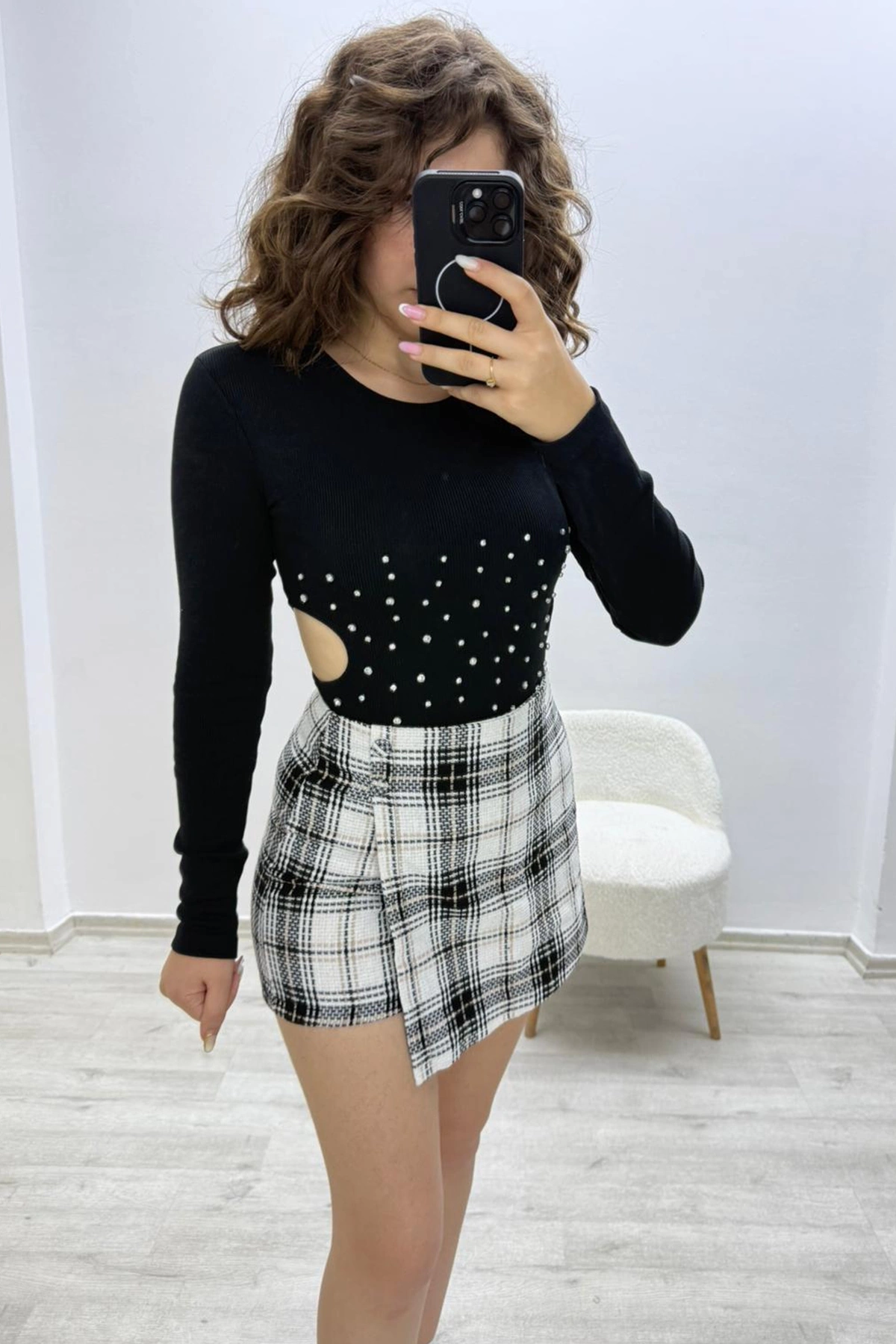 Siyah Taş İşlemeli Crop Bluz