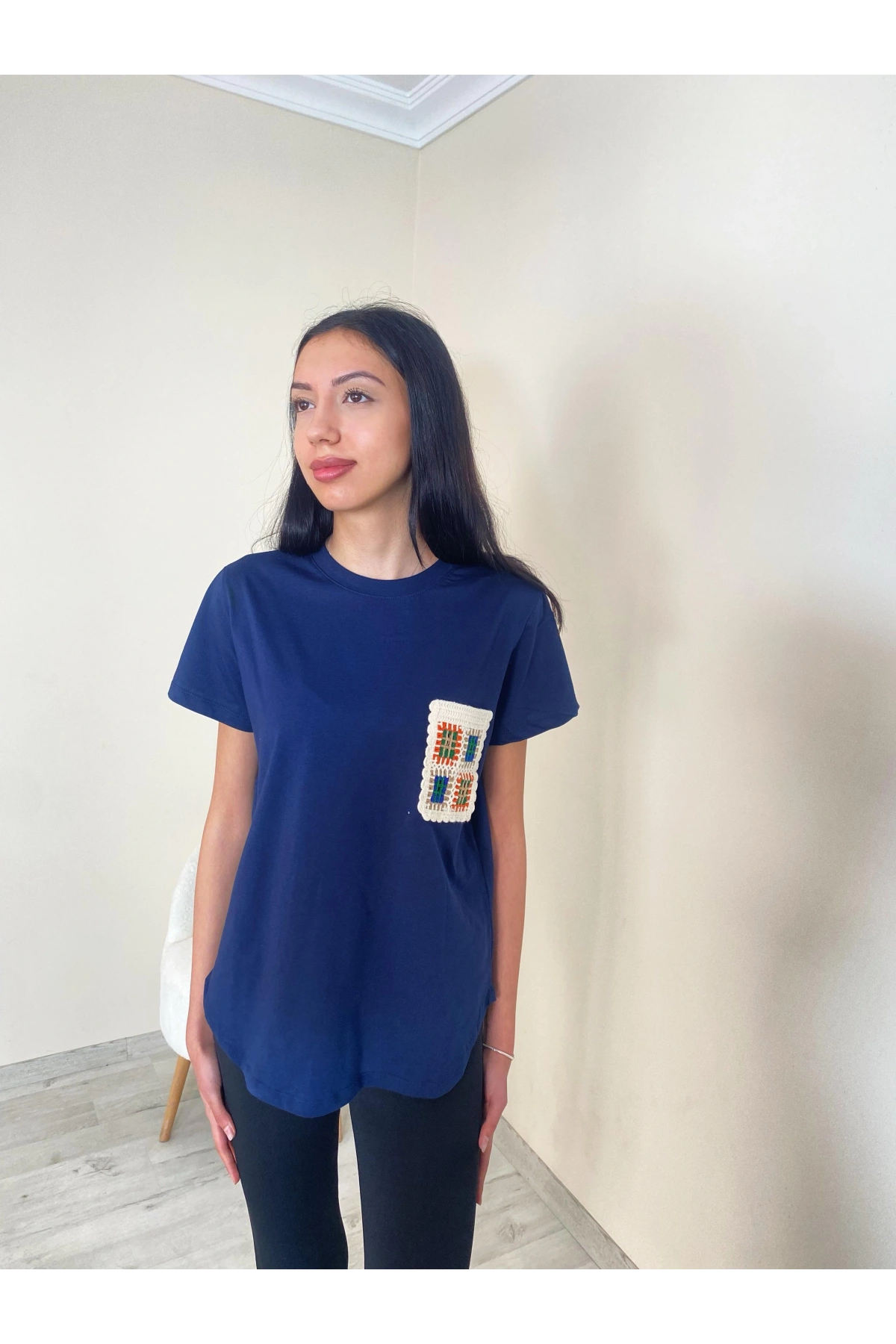 Süprem Cep Nakışlı Tişört Lacivert